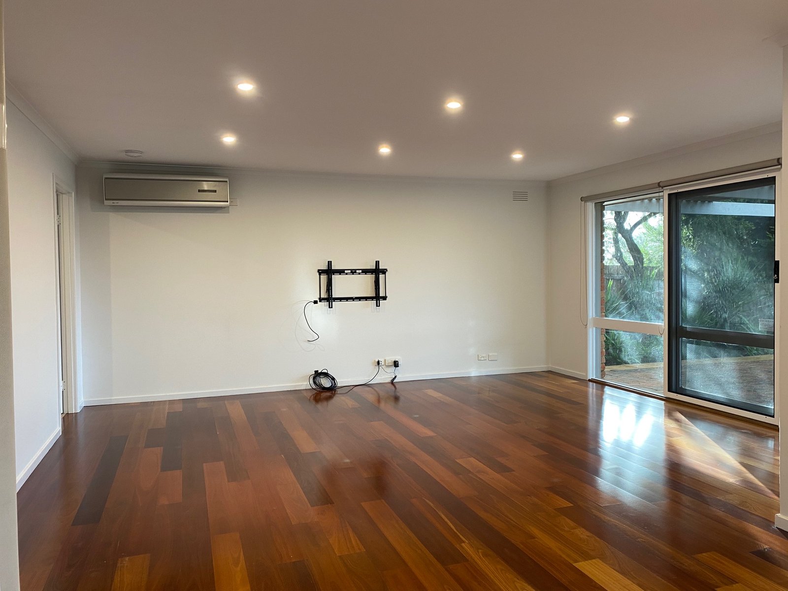 Gallery: 104 Thornhill Road