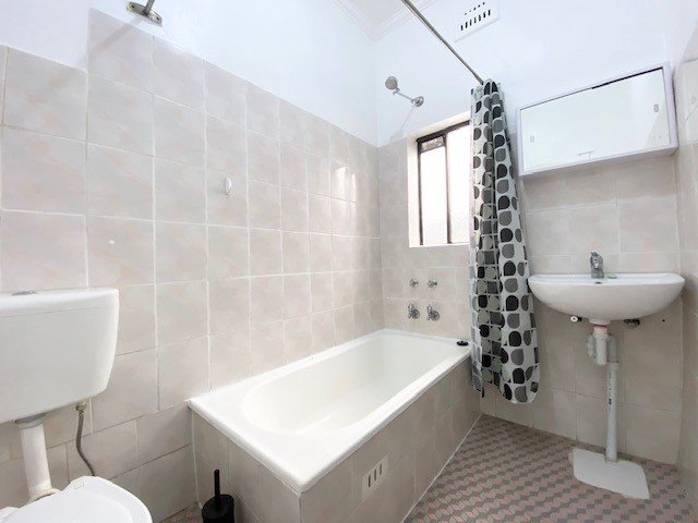 104 Wolseley Street BEXLEY 6