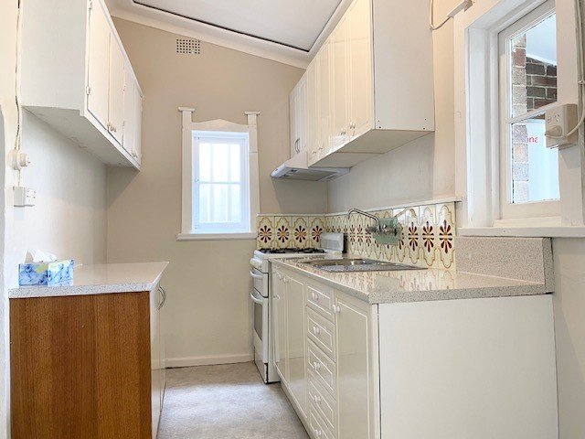 104 Wolseley Street BEXLEY 8