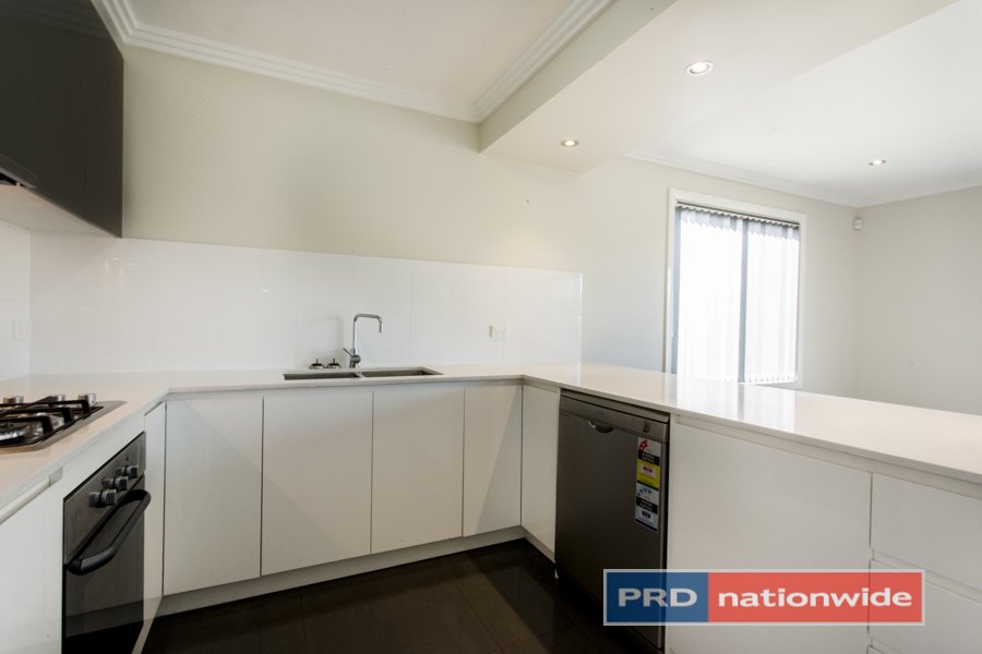 10/400 Glenmore Parkway GLENMORE PARK 7