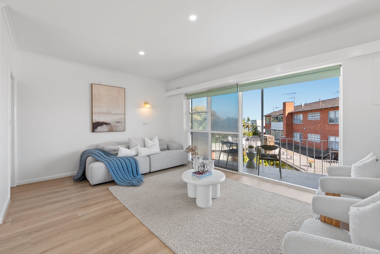 Gallery: 10/405 Beach Road