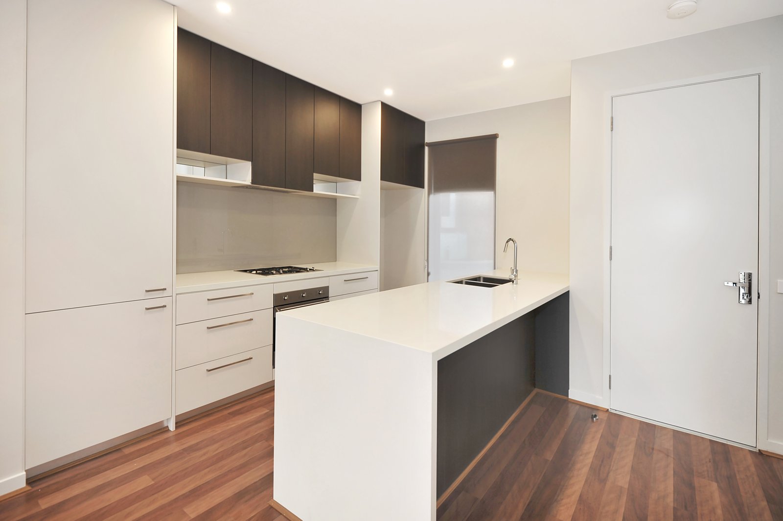 Gallery: 10/408 Drummond Street North