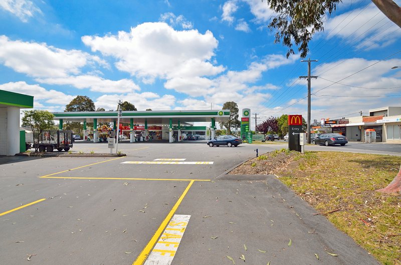 Gallery: 1040b North Road