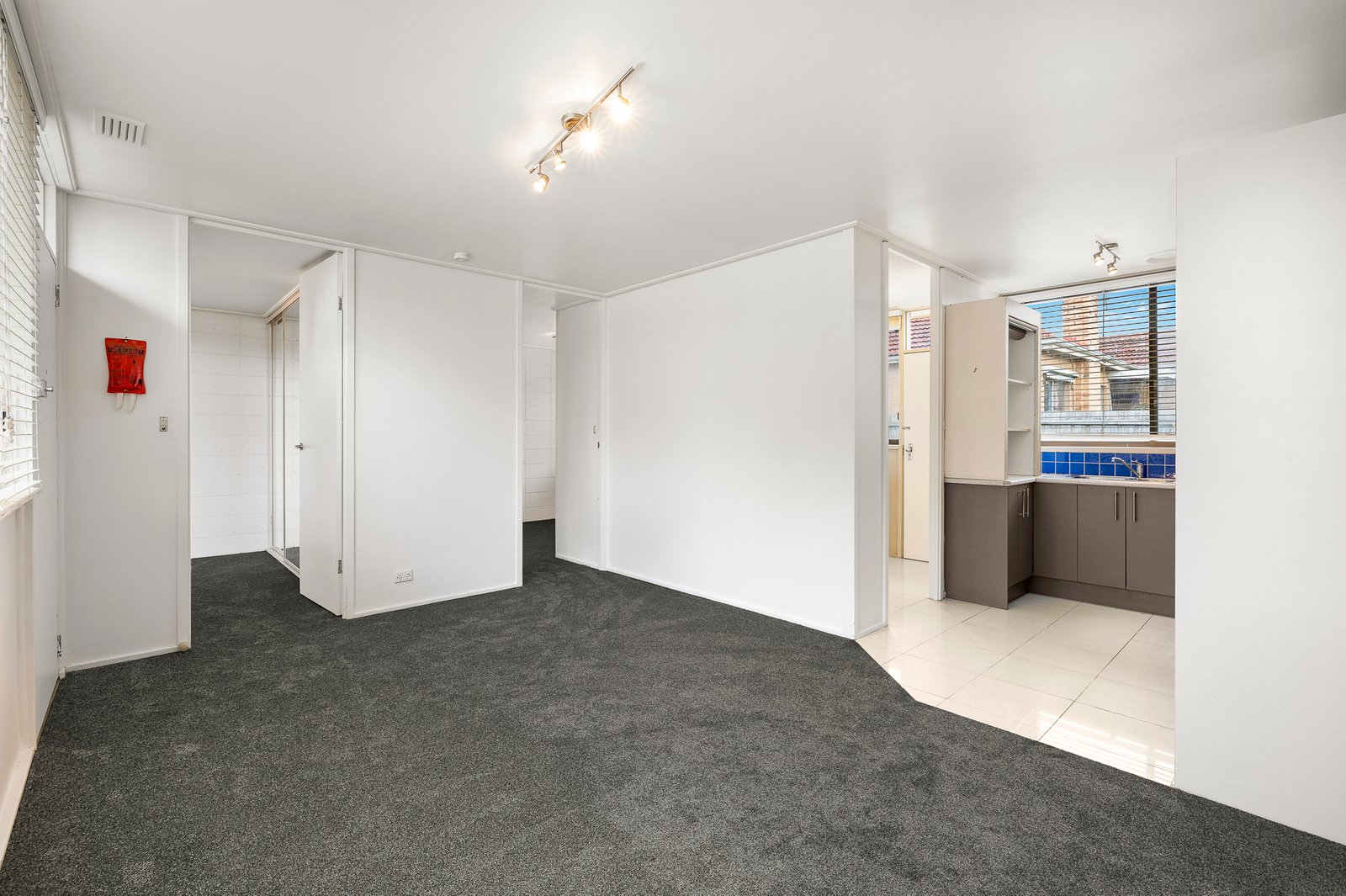 Gallery: 10/41 Sherwood Avenue