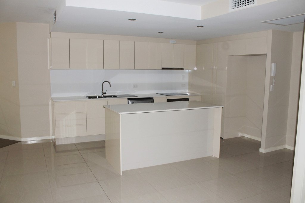 104/10 Wyndham Avenue BOYNE ISLAND 6