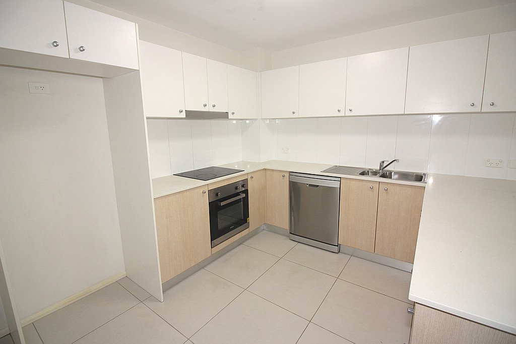 10/410 Zillmere Road (Carpark Entry Via Seeney Street)  ZILLMERE 2
