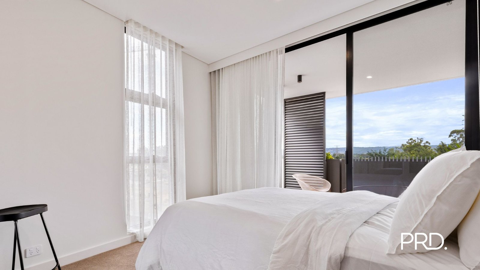 104/10B Premiership Cl  Penrith 10