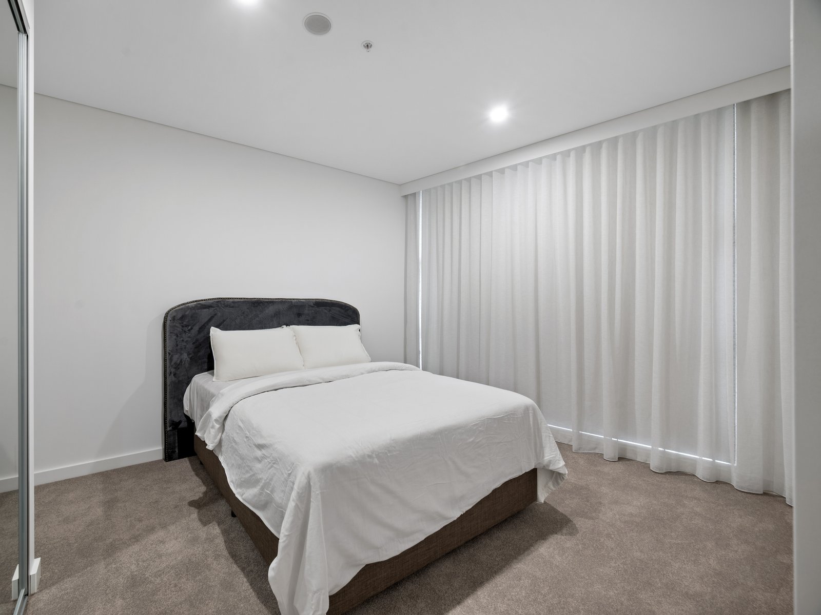 104/10D Premiership Close PENRITH 9