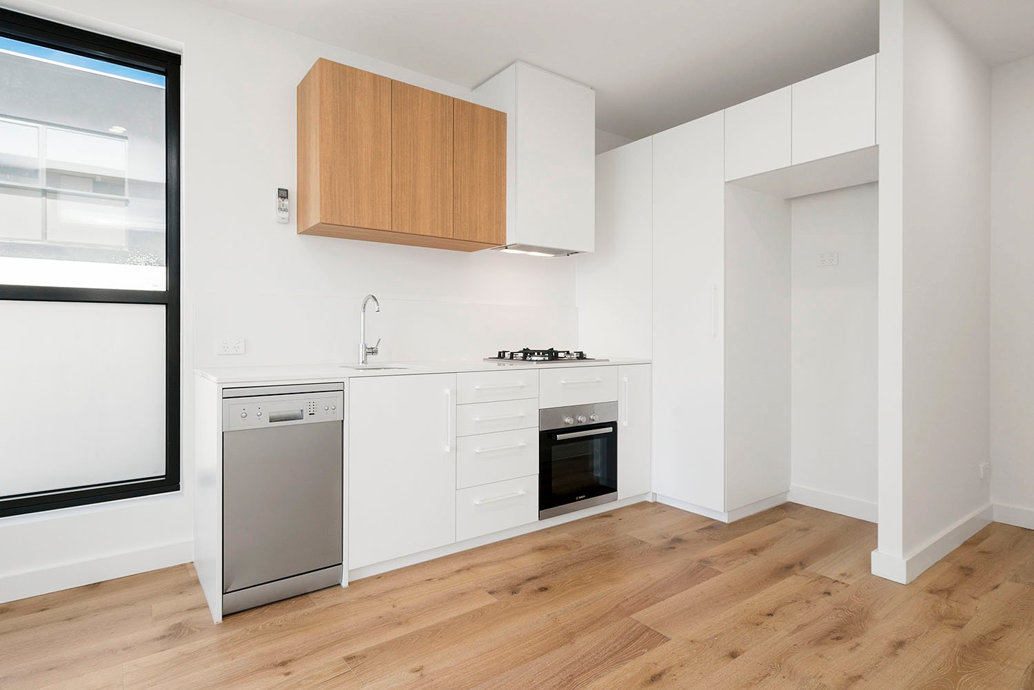 Gallery: 104/12 Major Street