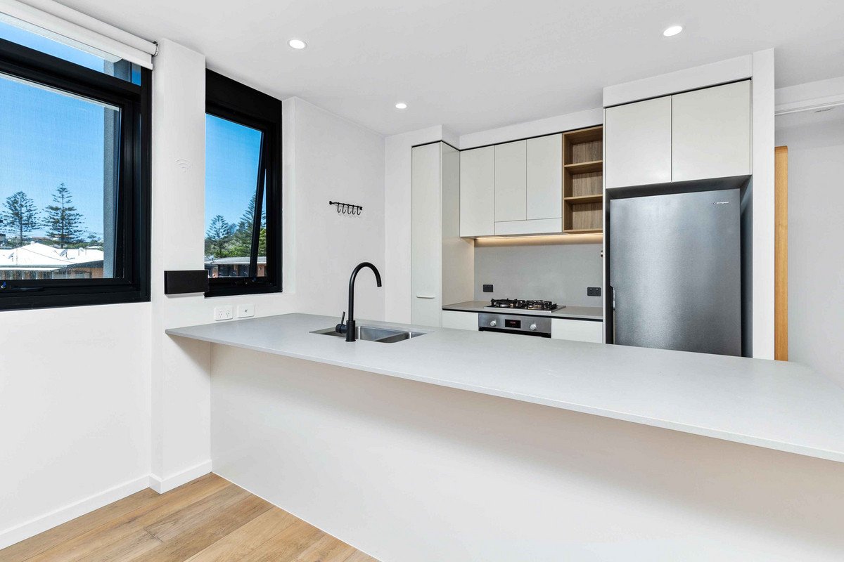 104/13-15 Haig Street Coolangatta 7