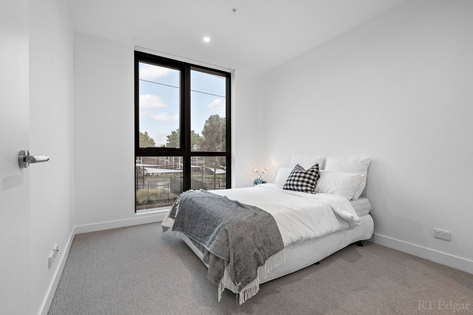 Real Estate and Property in 104/1559 - 1567 High Street, Glen Iris, VIC