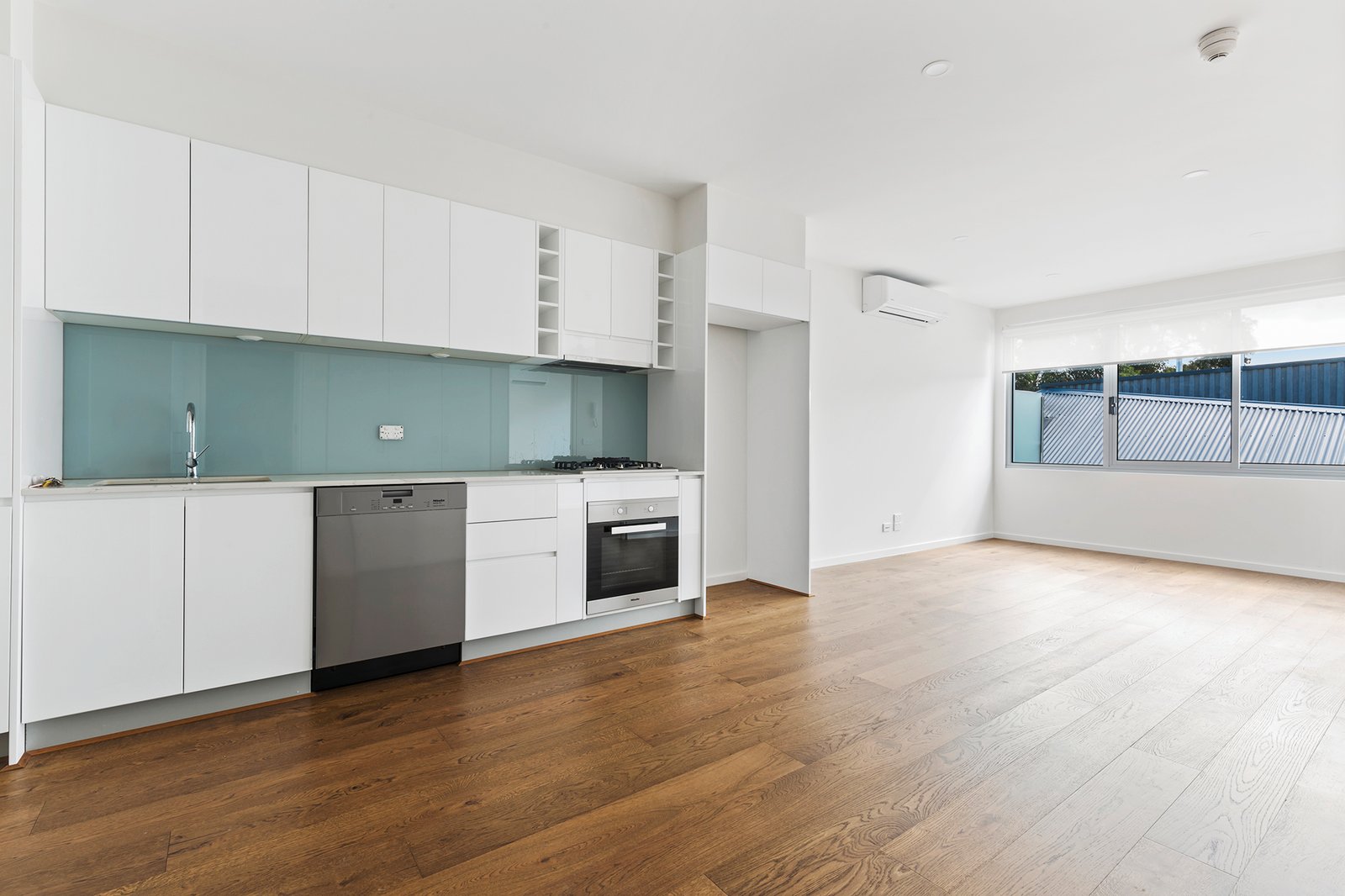 Gallery: 104/170 East Boundary Road