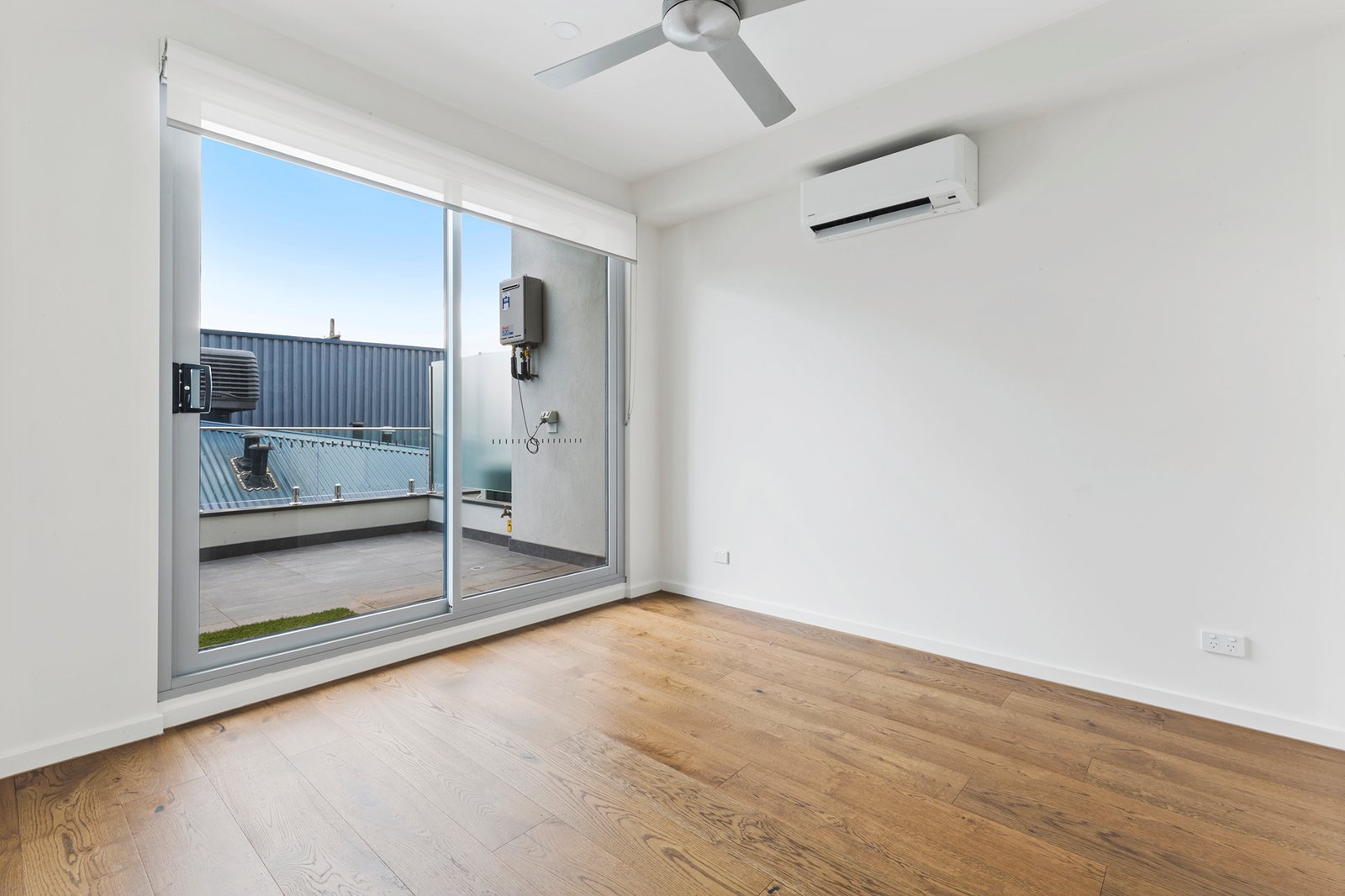 Gallery: 104/170 East Boundary Road