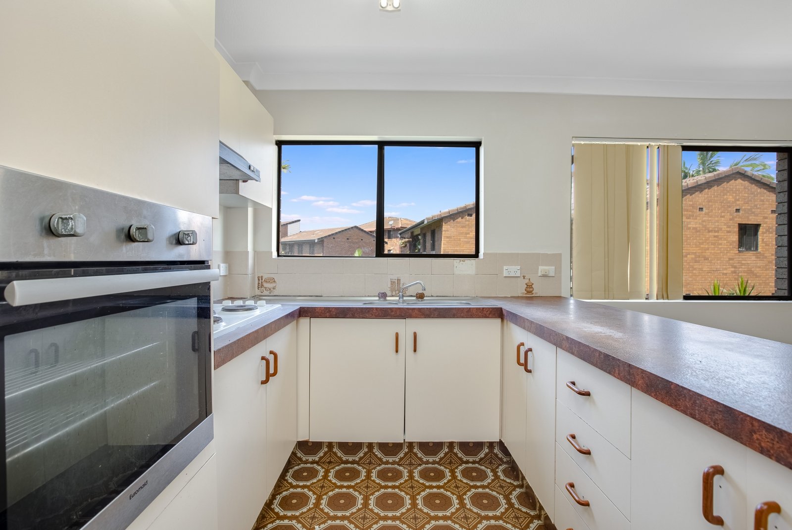 10/42-44 Dry Dock Road TWEED HEADS SOUTH 2