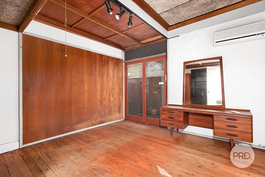 1042 Forest Road LUGARNO 9