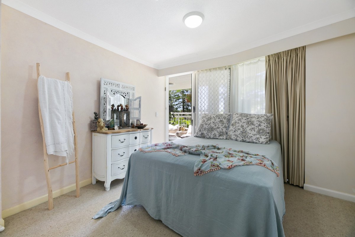 104/220 The Esplanade Burleigh Heads 14