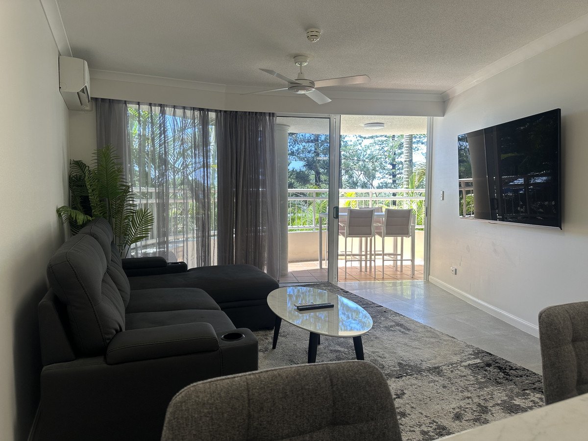 104/220 The Esplanade Burleigh Heads 6