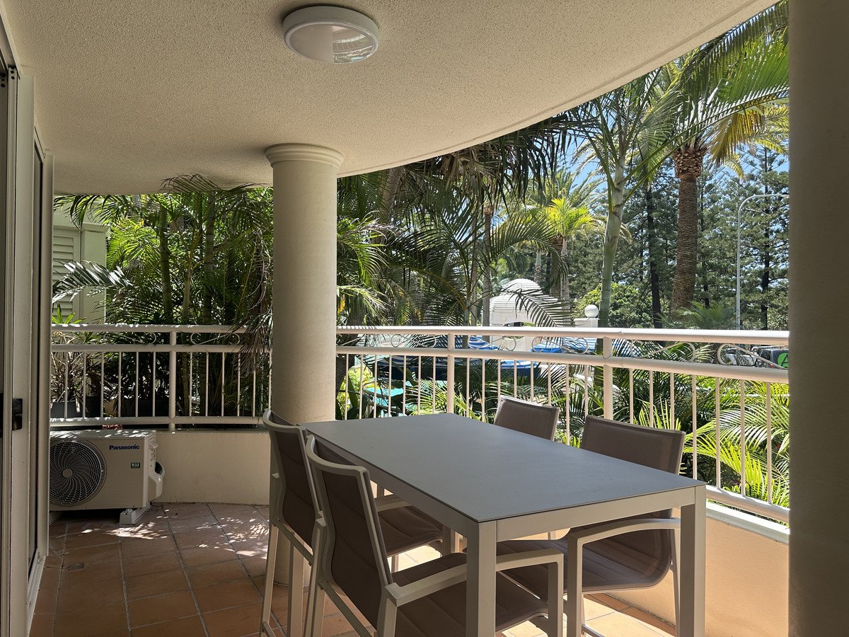 104/220 The Esplanade Burleigh Heads 10