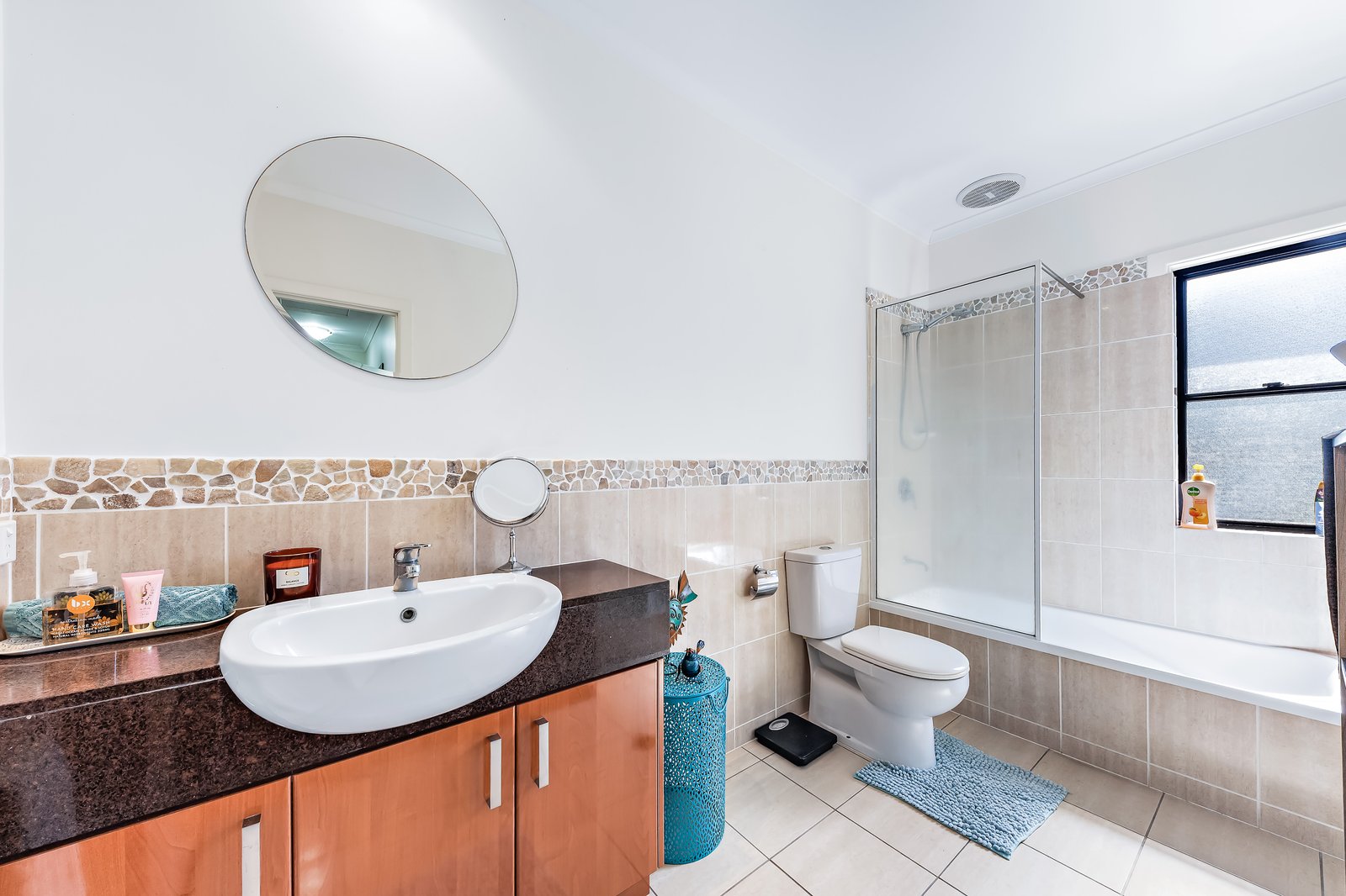 104/25 Abell Rd  CANNONVALE 14