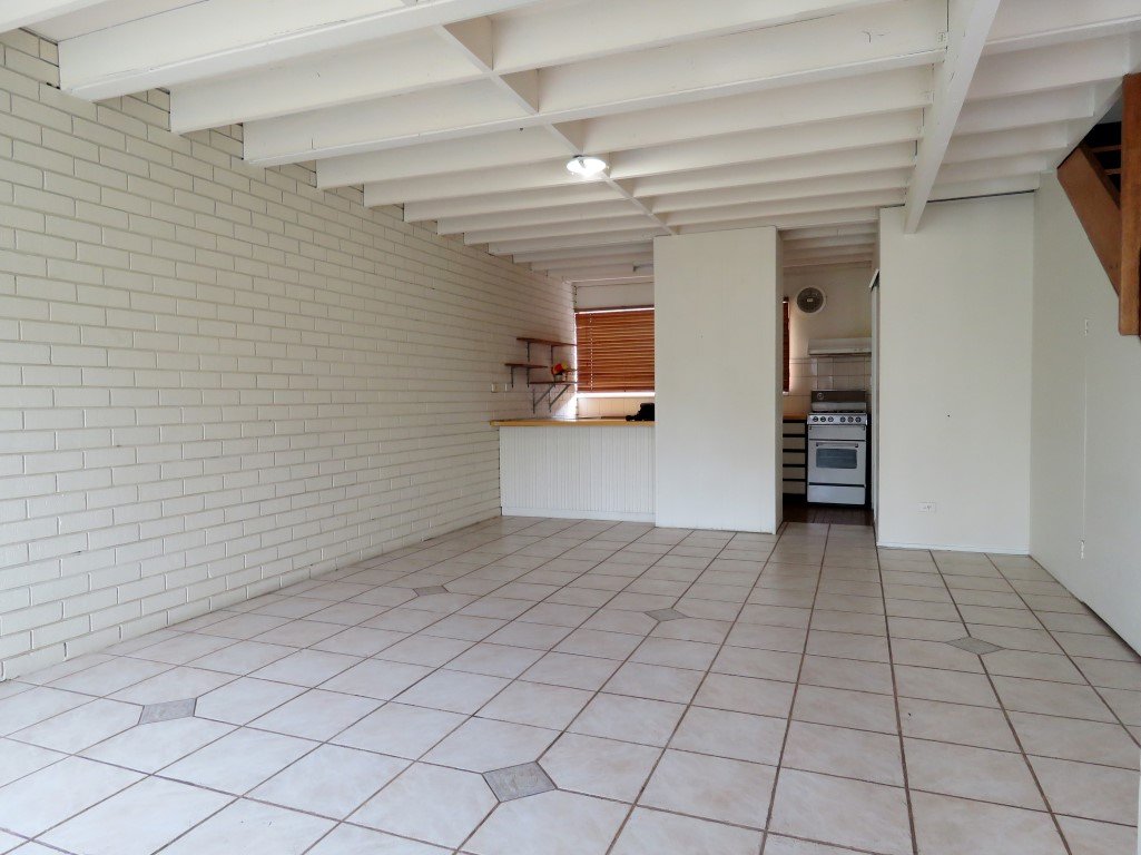 10/429 Griffith Road LAVINGTON 3