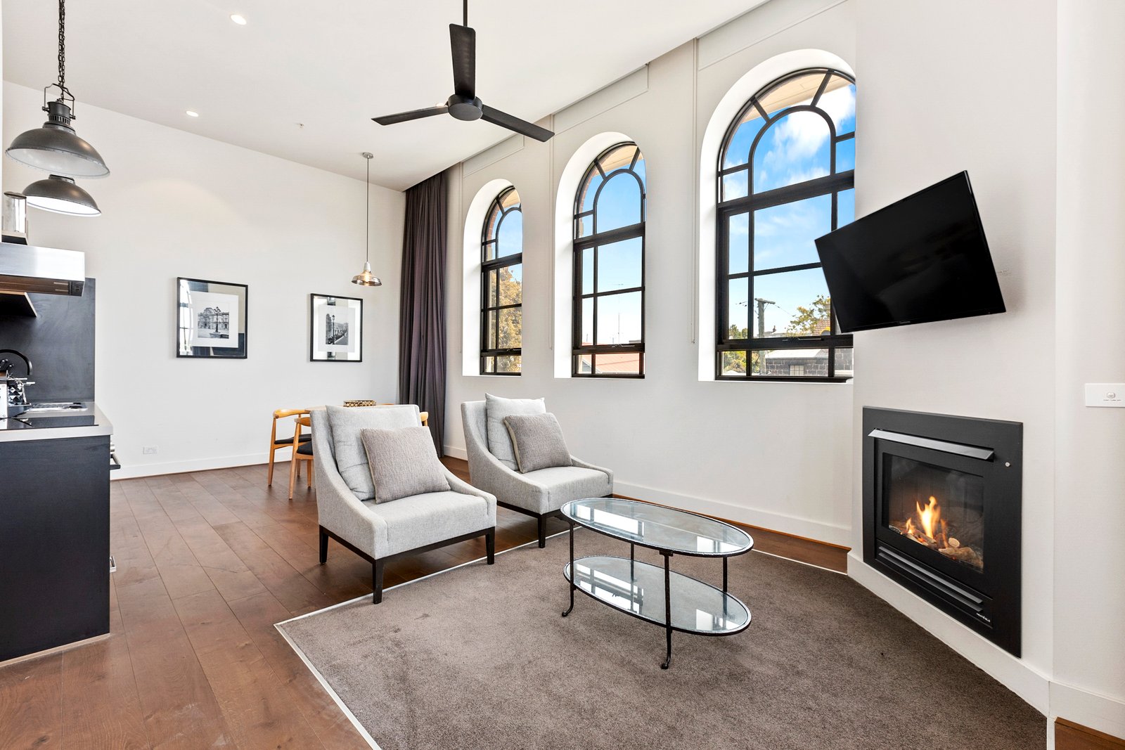 Gallery: 104/312-320 Moorabool Street
