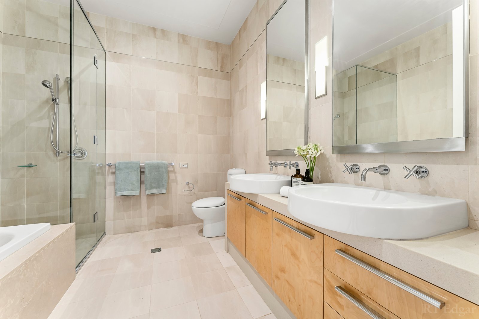 Real Estate and Property in 104/392A Toorak Road, Toorak, VIC