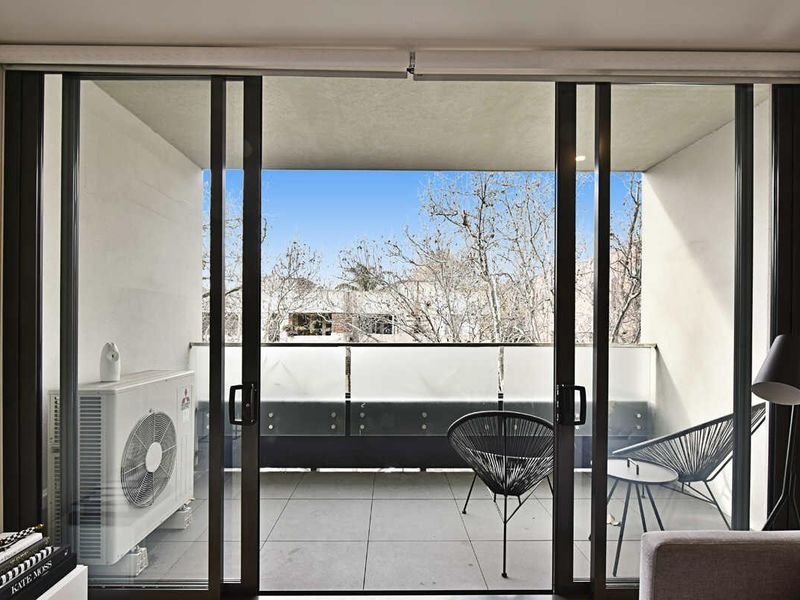 Gallery: 104/405 St Kilda Road