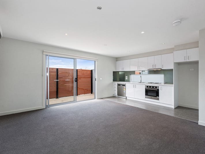 Gallery: 104/413 Geelong Road
