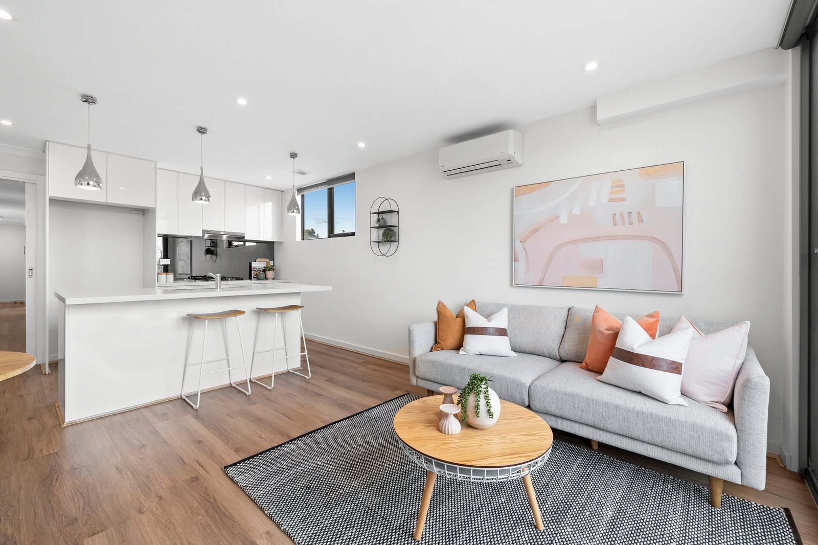 Gallery: 104/45 Ulupna Road