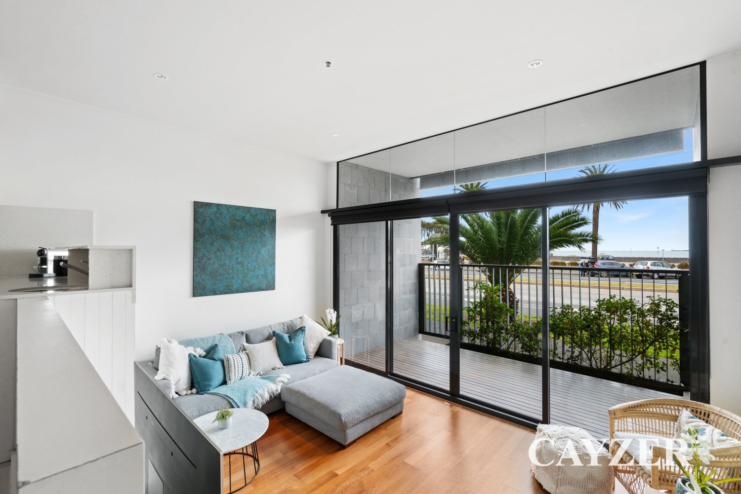 Gallery: 104/49 Beach Street
