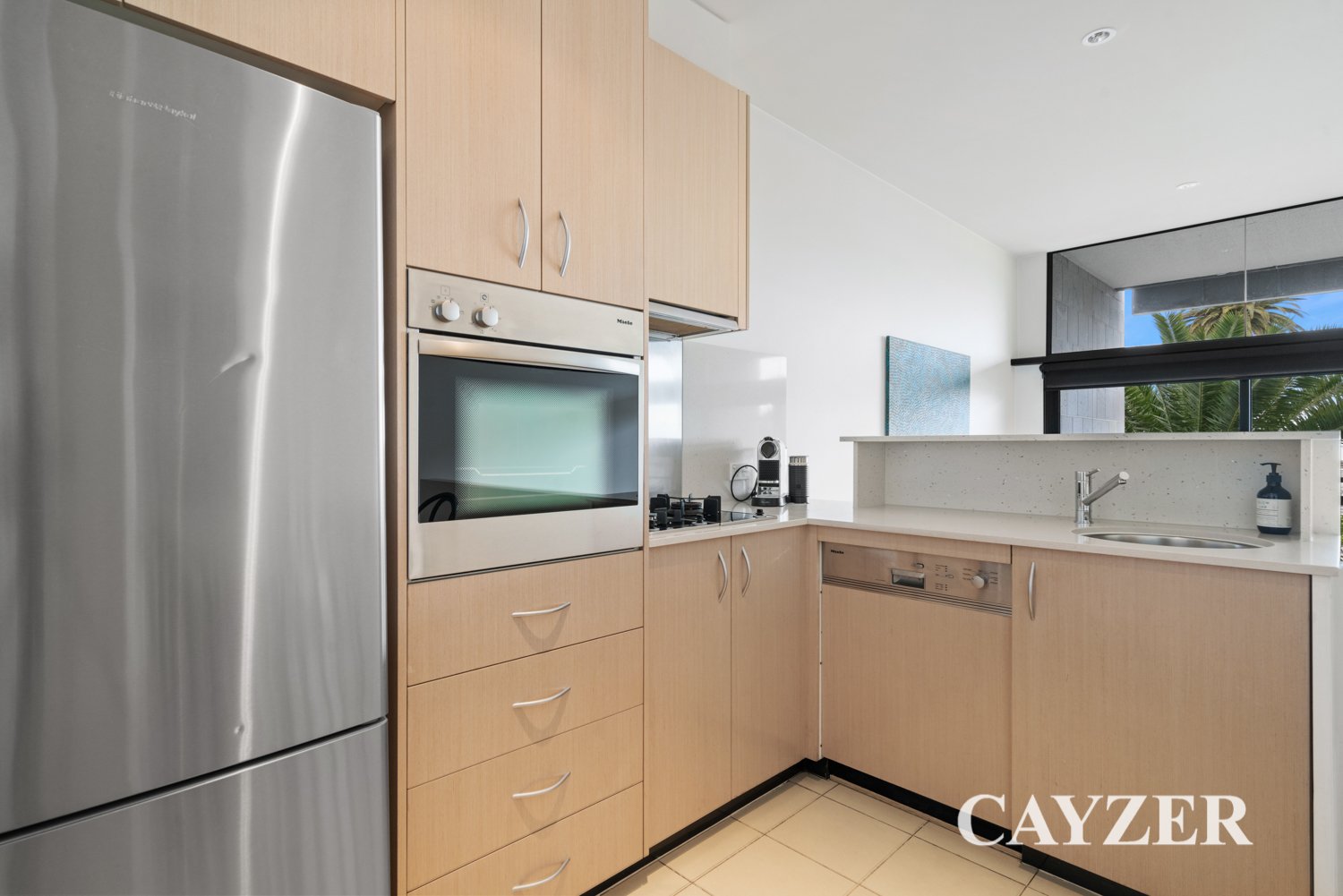 Gallery: 104/49 Beach Street