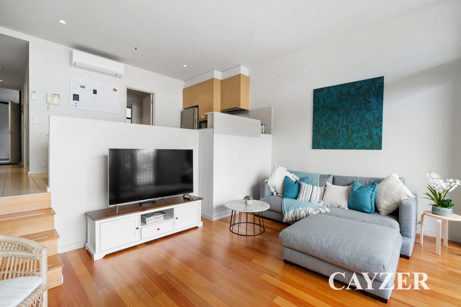 Gallery: 104/49 Beach Street