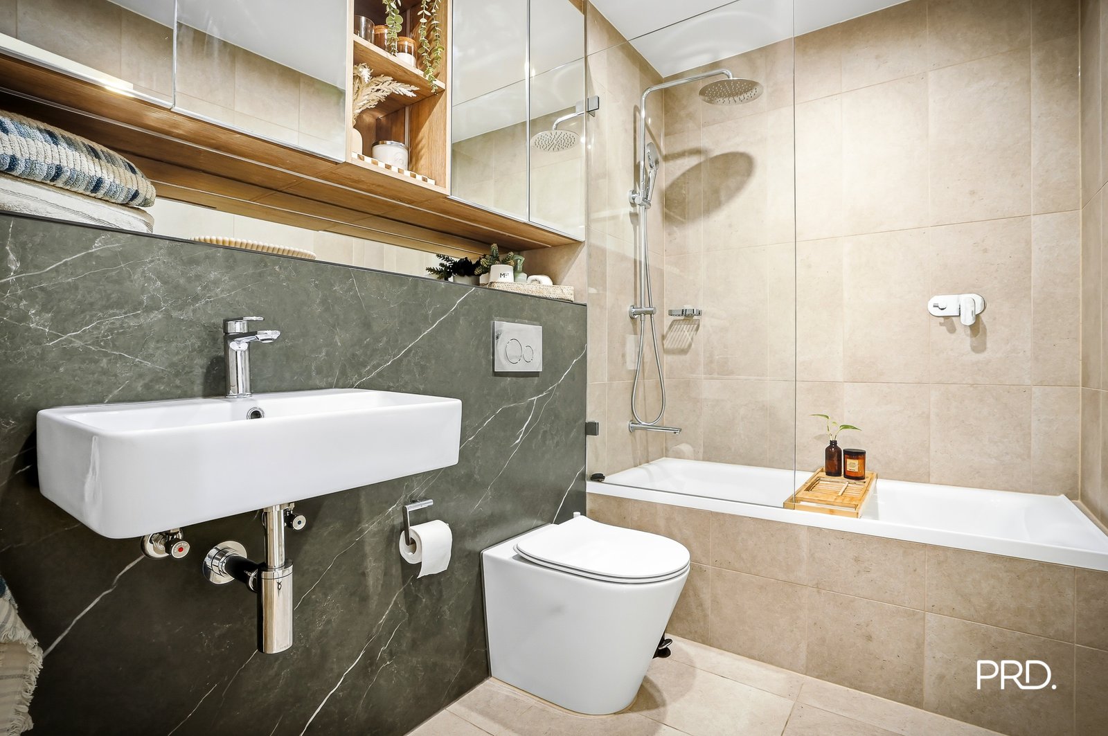 104/4C Retreat Dr  Penrith 4