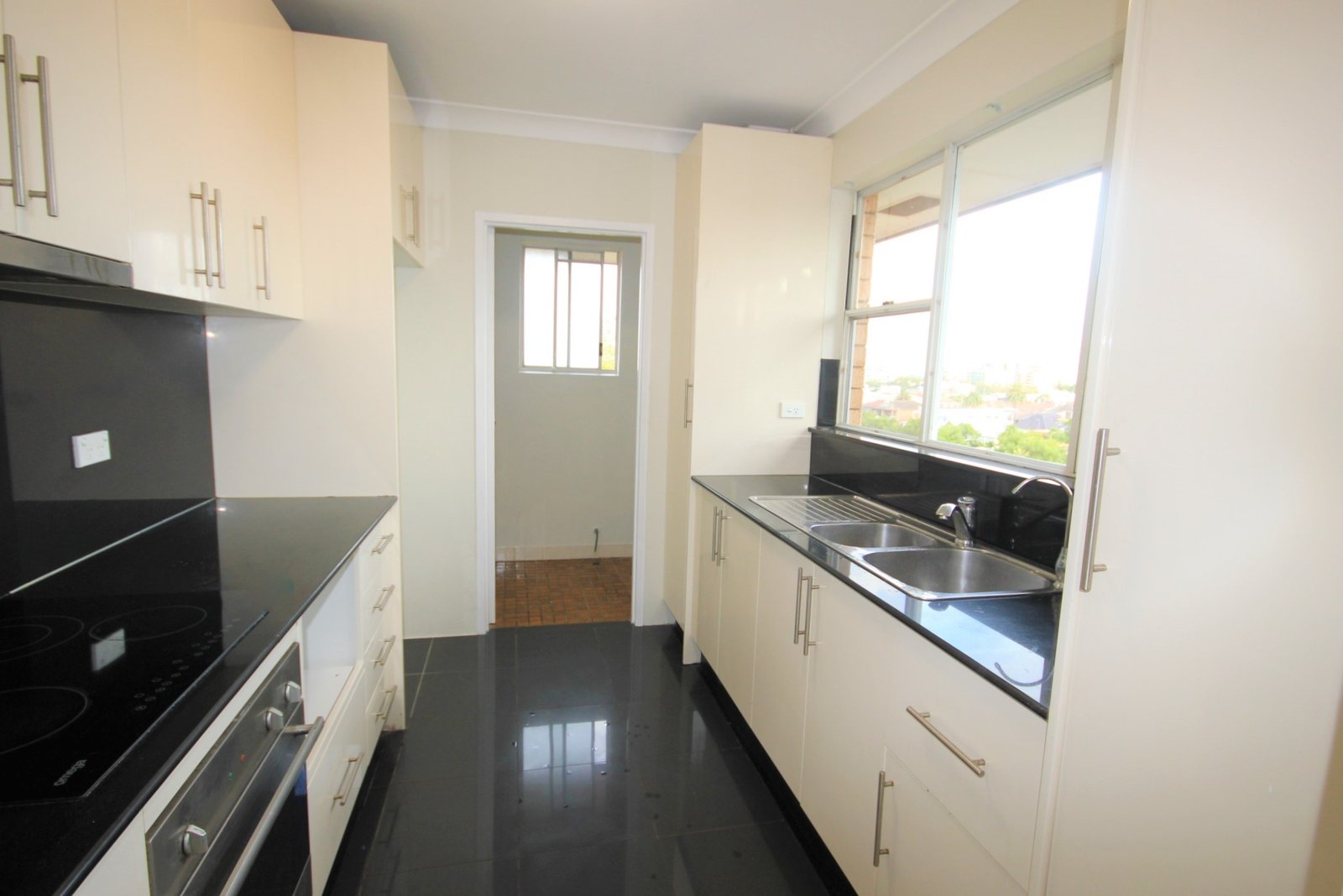 10/45-47 Villiers Street ROCKDALE 3