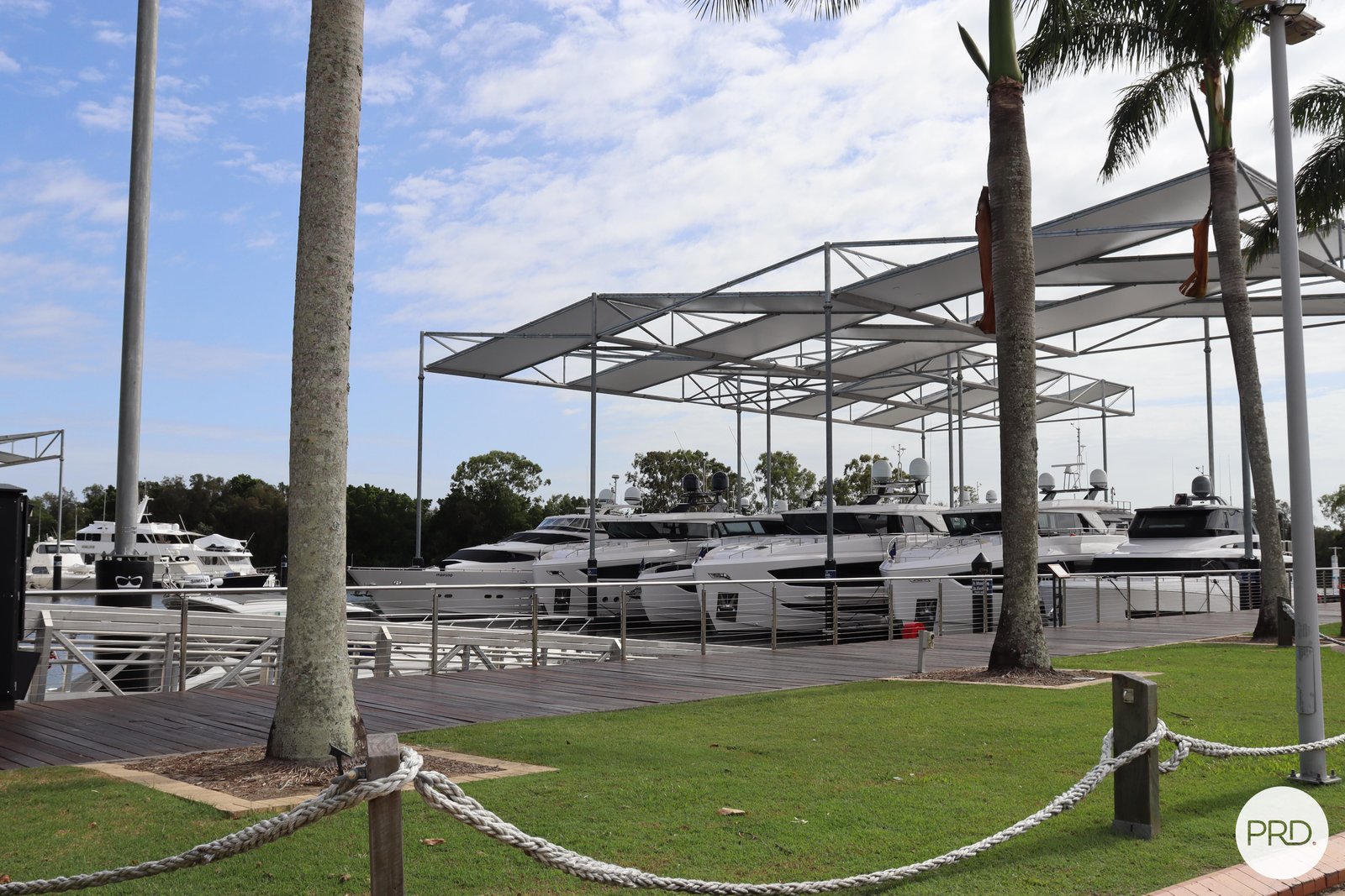 1045 Edgecliff Place SANCTUARY COVE 12