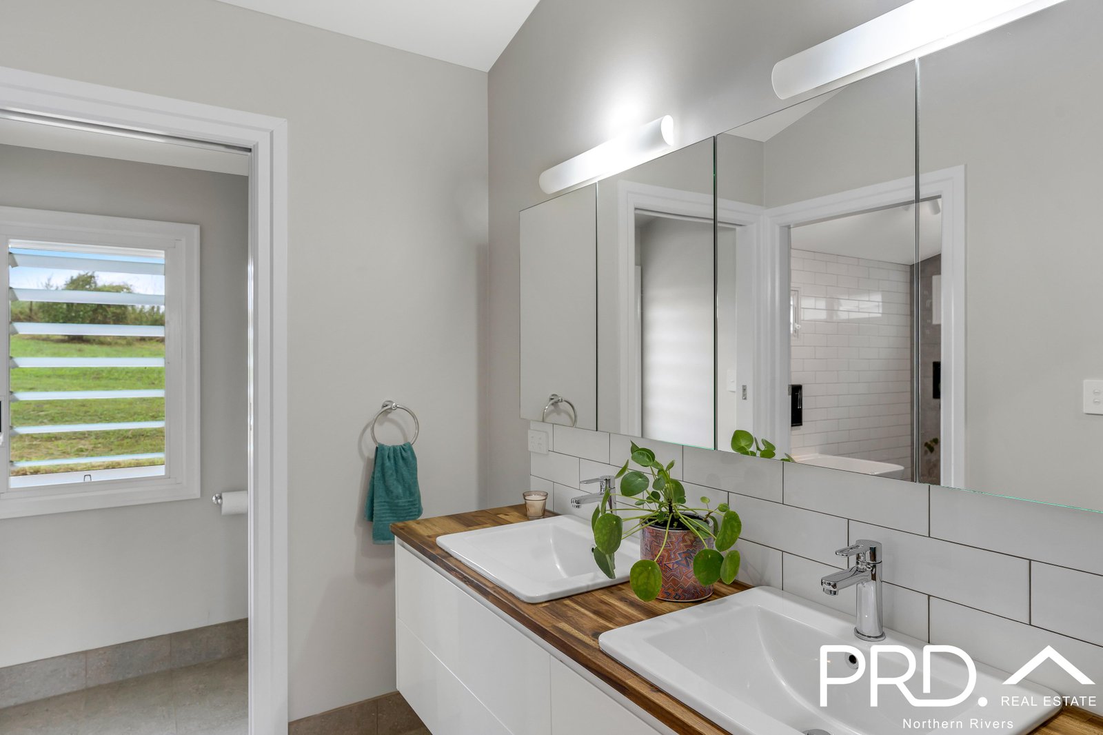 1046 Afterlee Road EDEN CREEK 14