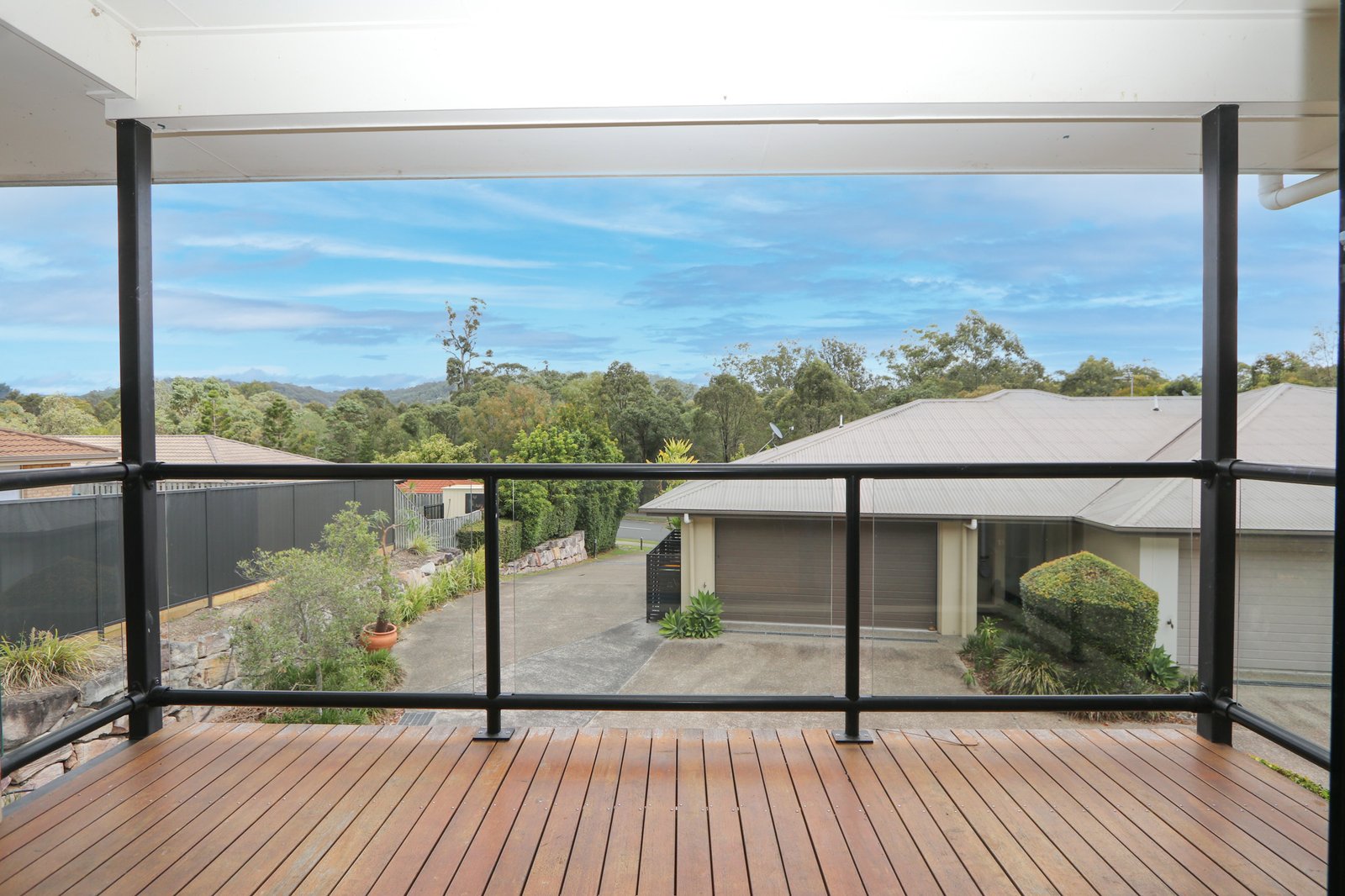 10/46 Buchanan Circuit OXENFORD 2