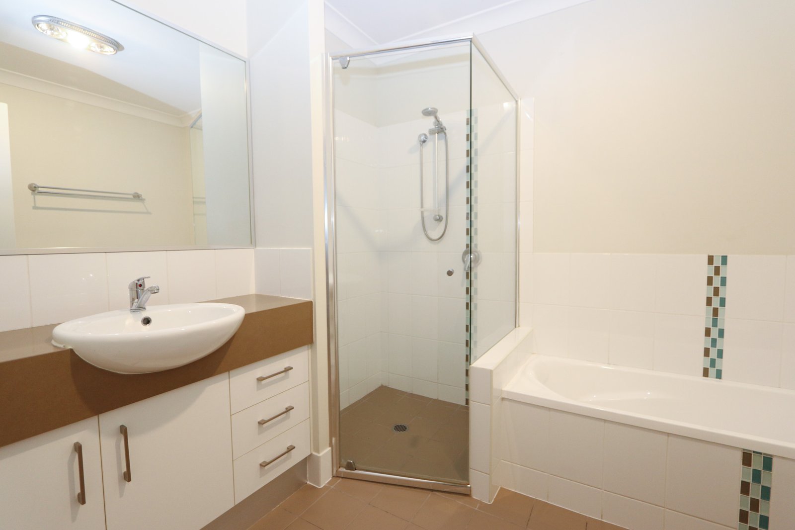 10/46 Buchanan Circuit OXENFORD 14