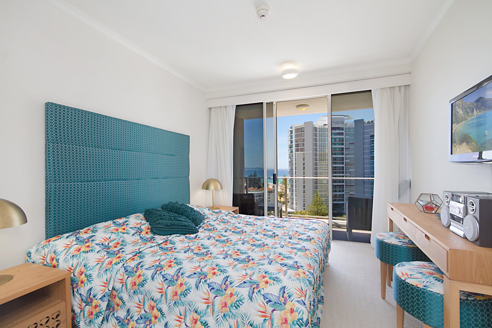 1047-1048/6-8 Stuart Street TWEED HEADS 5