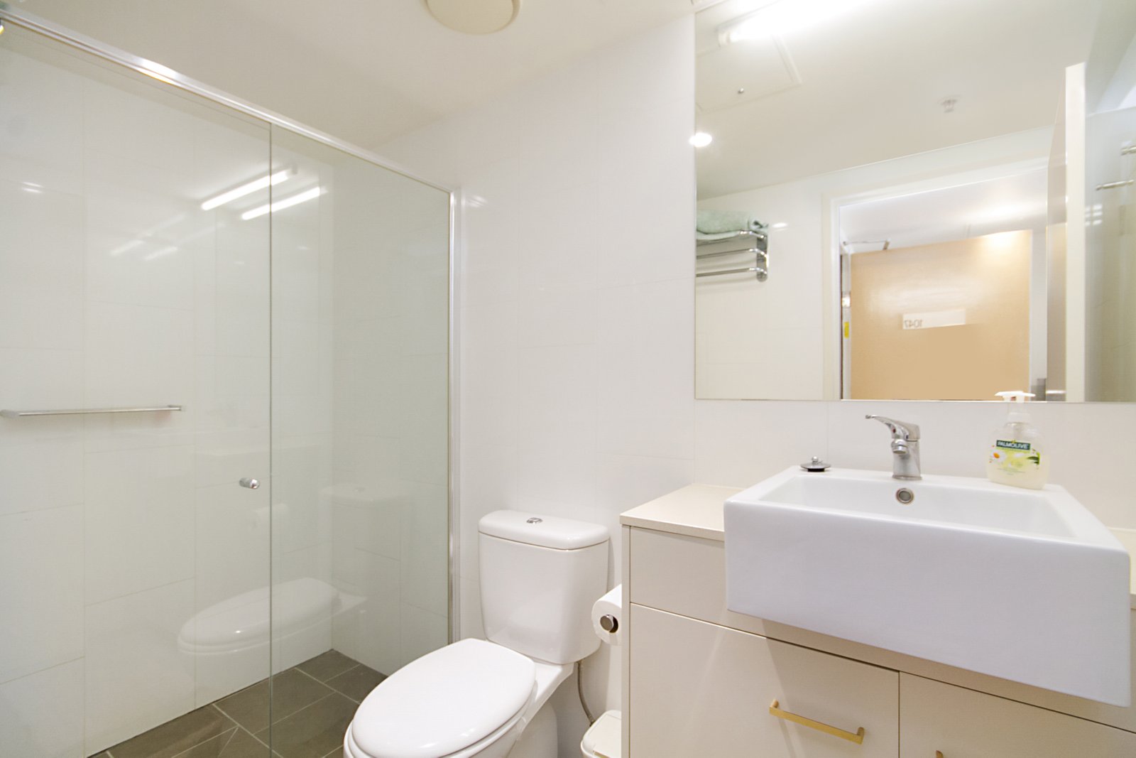 1047-1048/6-8 Stuart Street TWEED HEADS 8