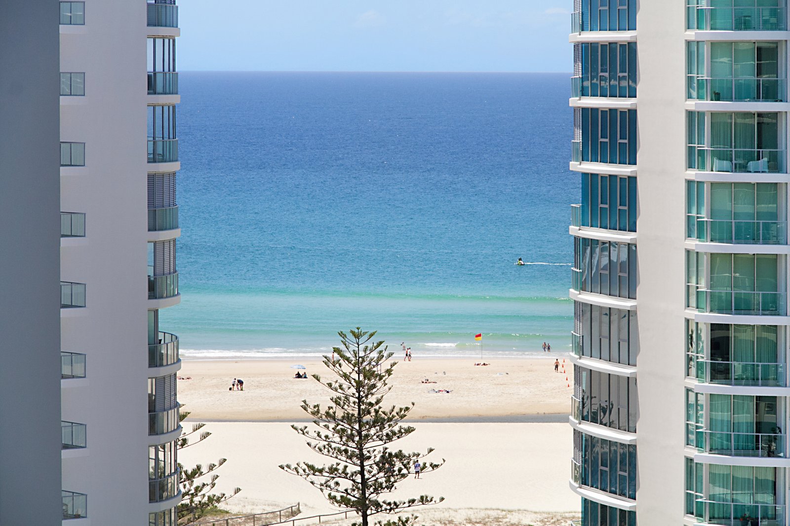 1047-1048/6-8 Stuart Street TWEED HEADS 9