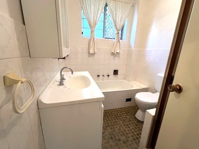 10/47-49 The Avenue HURSTVILLE 6