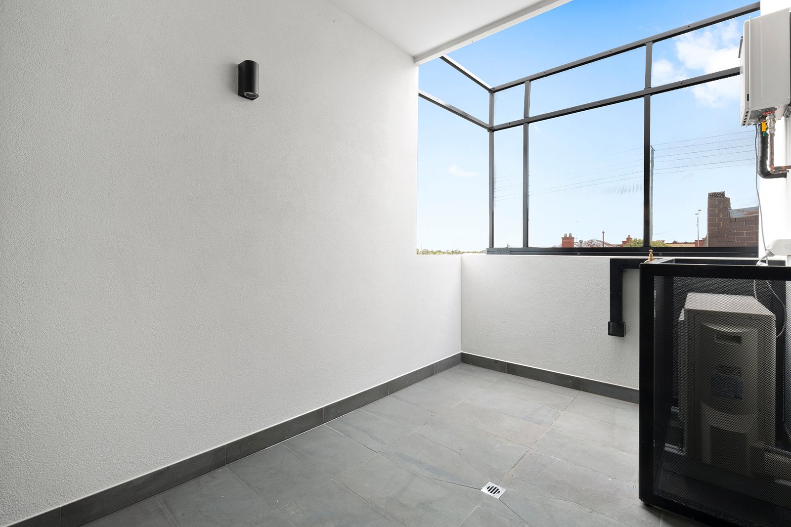 Gallery: 10/47 Wheeler Street
