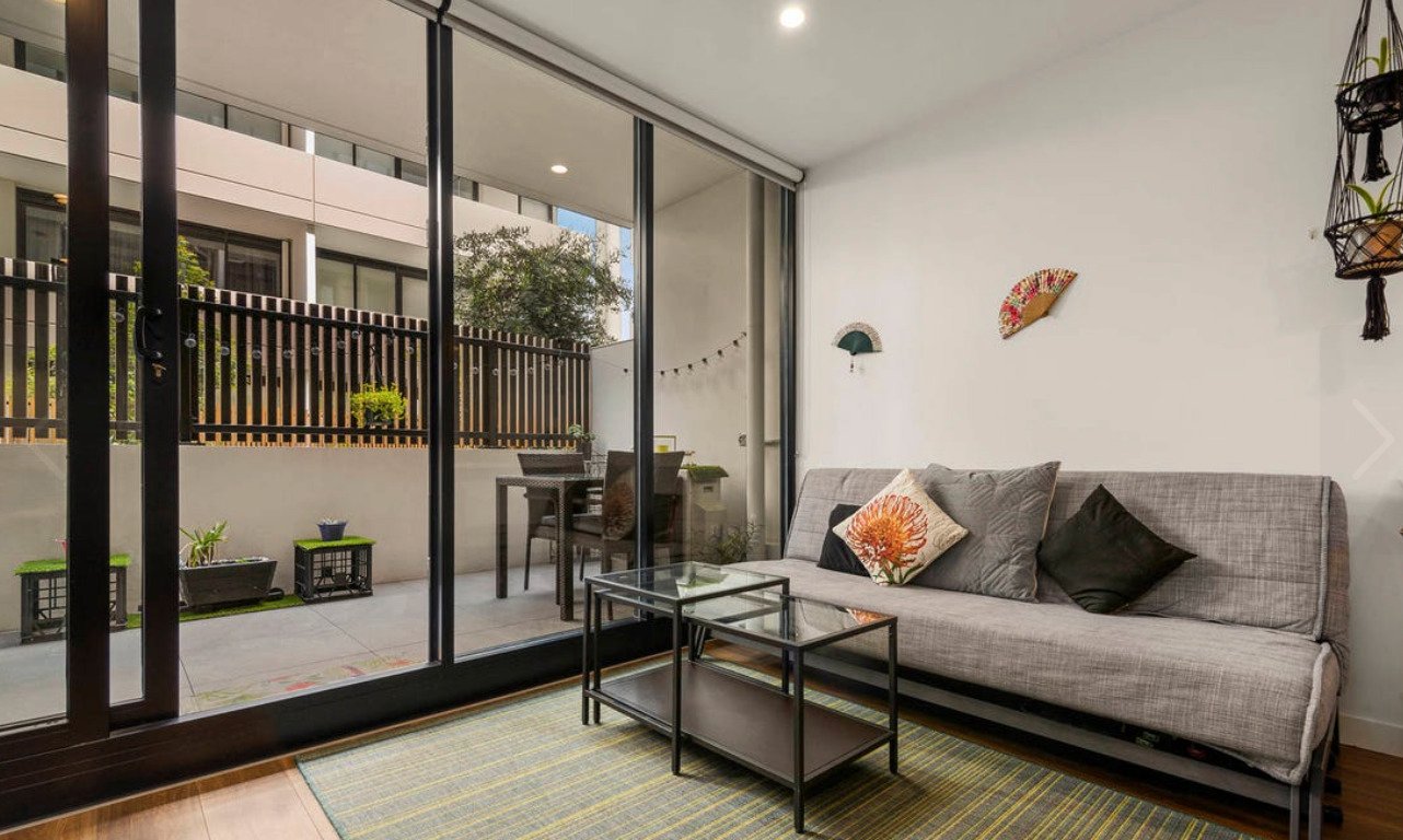 Gallery: 104/70 Batesford Road