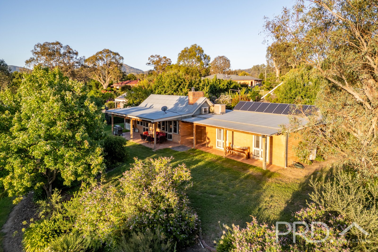 10/477 Wee Jasper Road TUMUT 3