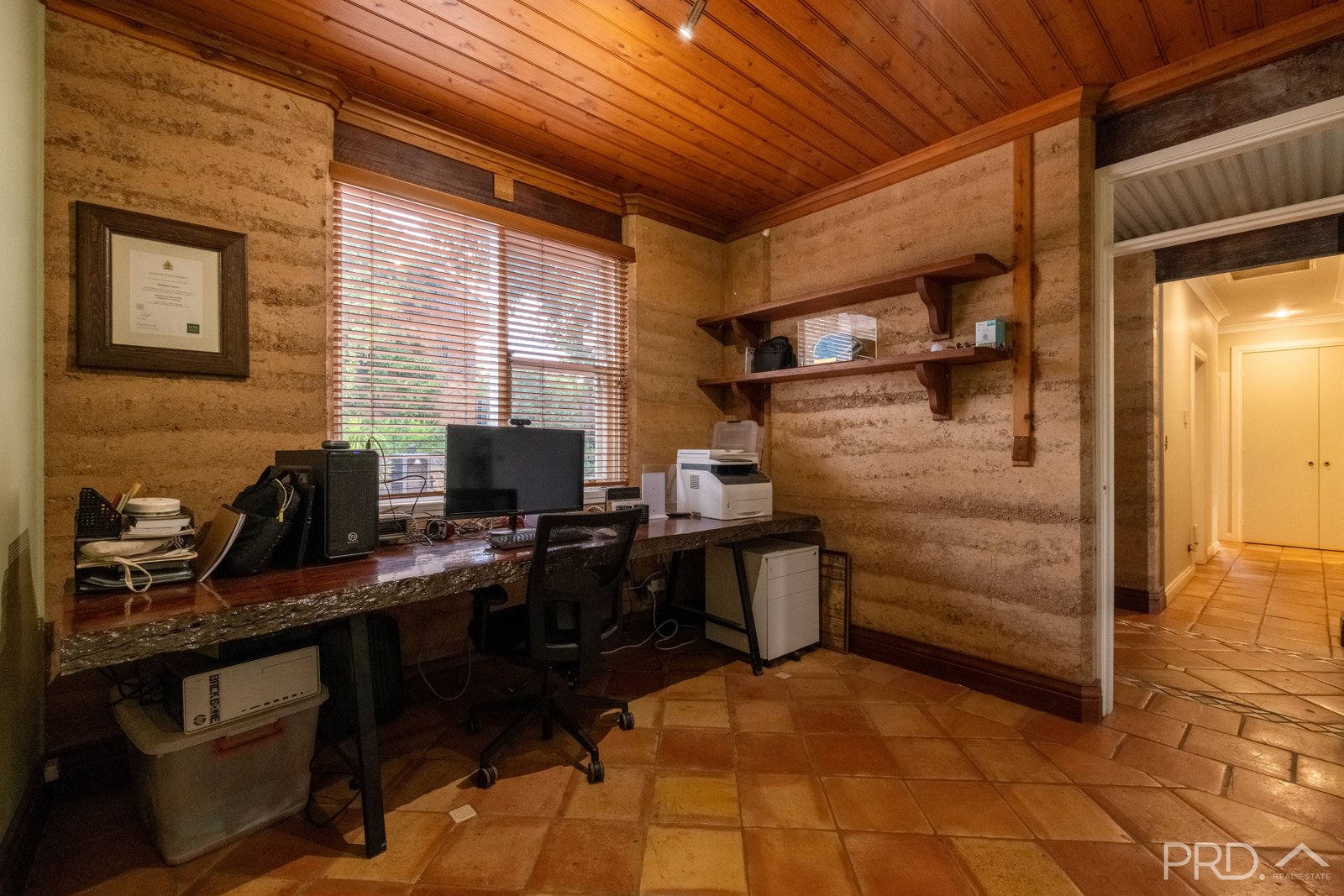 10/477 Wee Jasper Road TUMUT 16