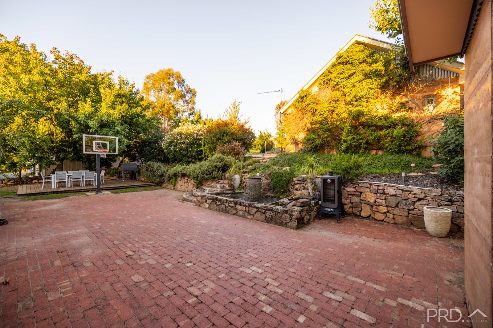 10/477 Wee Jasper Road TUMUT 20