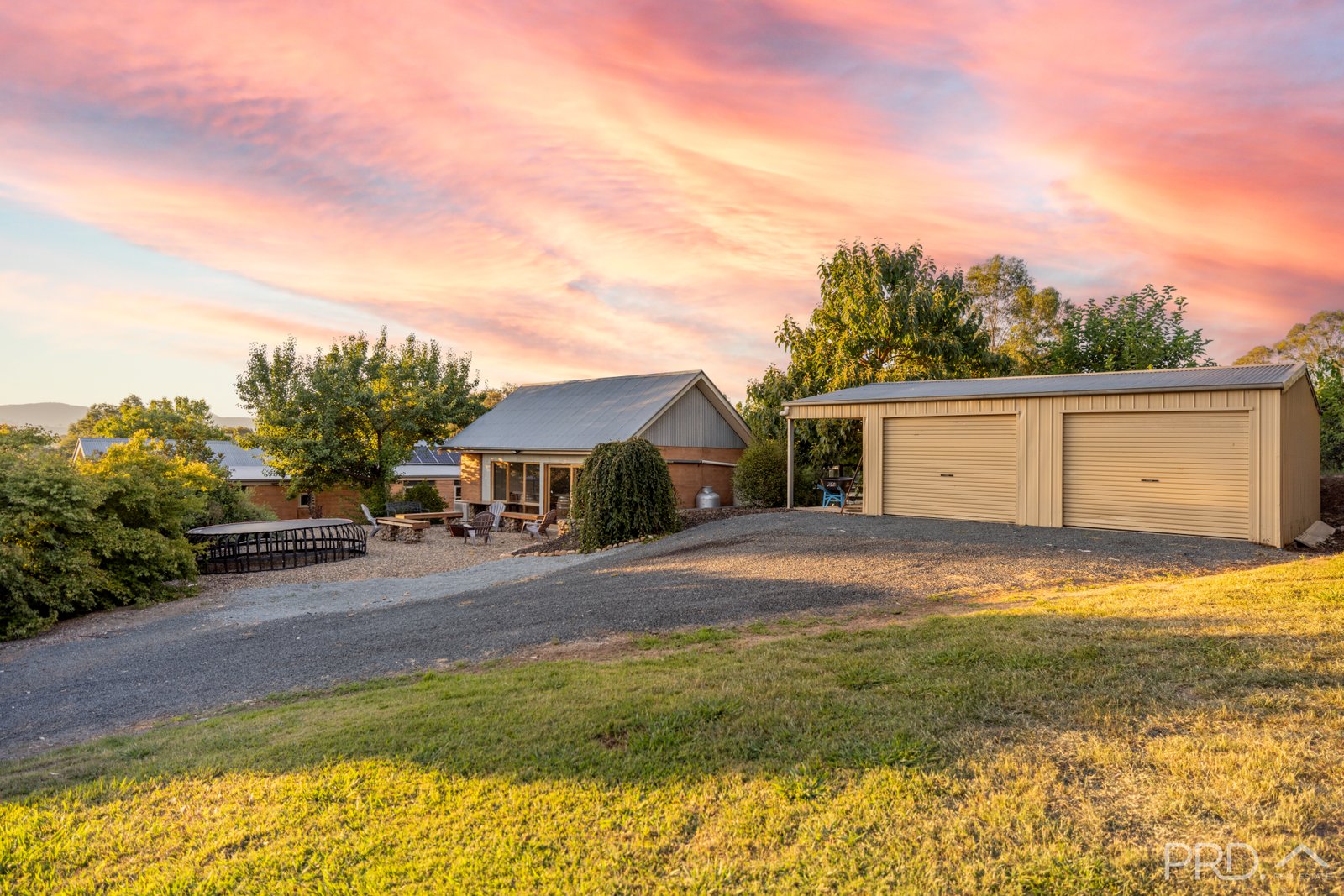 10/477 Wee Jasper Road TUMUT 24