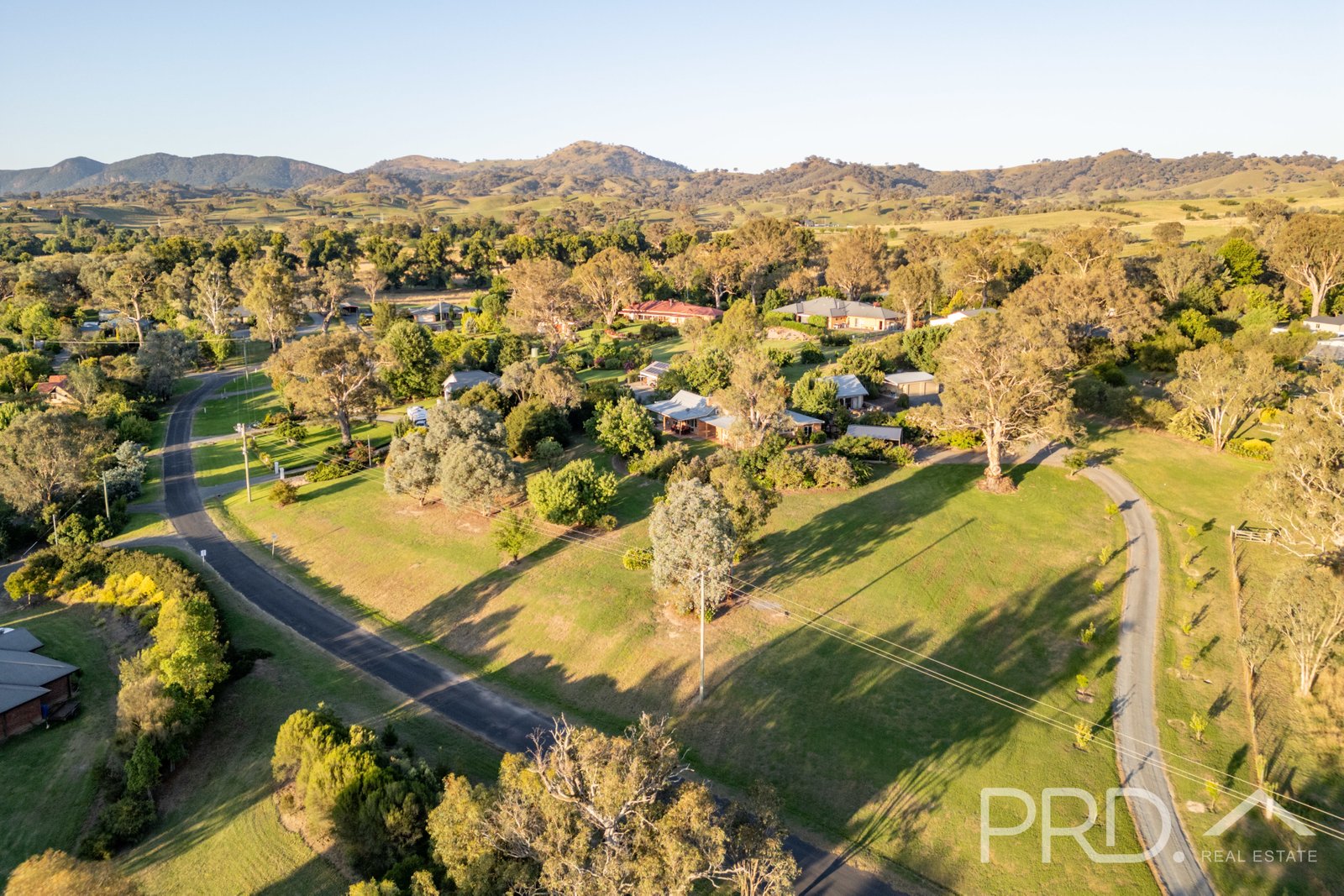 10/477 Wee Jasper Road TUMUT 26