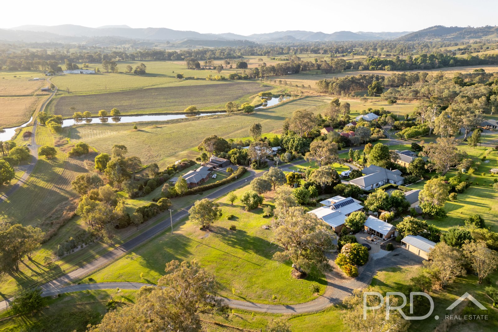 10/477 Wee Jasper Road TUMUT 27
